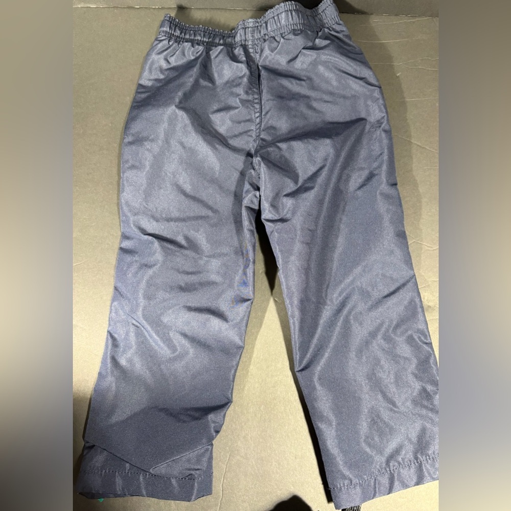 Place (The Children’s Place) Kids 3-Pack Active Pants - Navy, Gray & Black NWOT - Picture 3 of 9